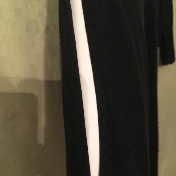 Lori Michaels Black Knit Top - Picture 6 of 6